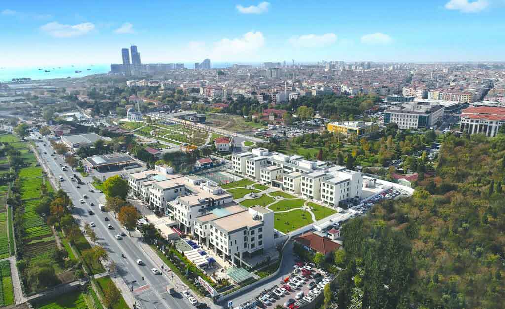 دانشگاه بیرونی
